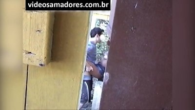 E ata e Voyeur se ulugalii talavou o feula seia oo ina ia mauaina ata vitio